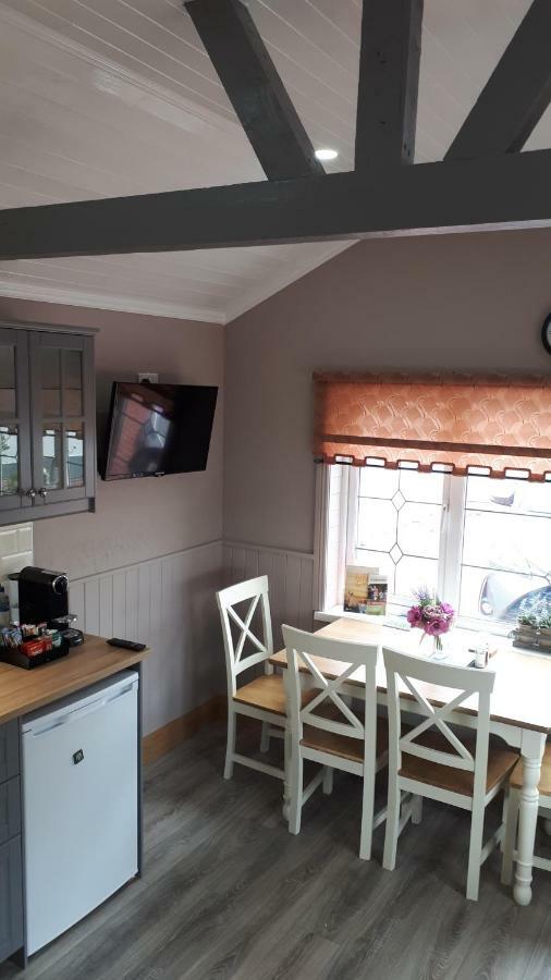 Suzies Self Catering Belmont Lägenhet Belmont  Exteriör bild