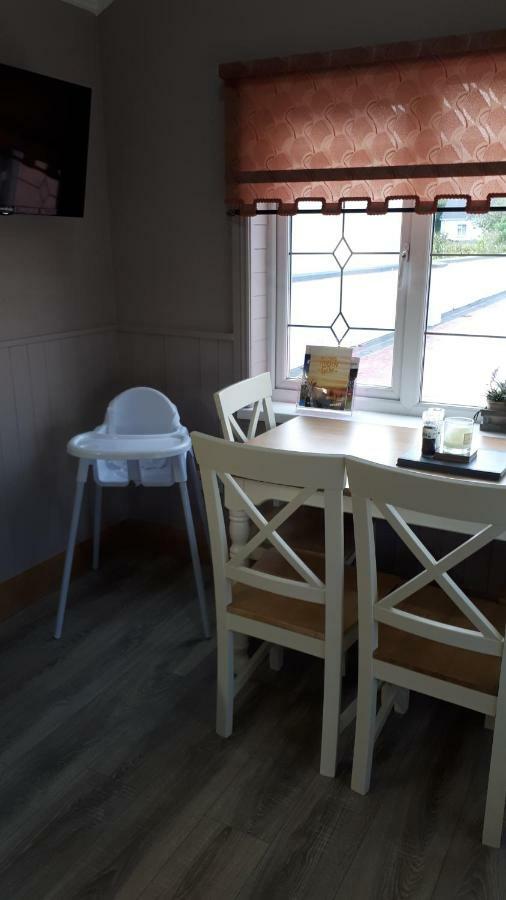 Suzies Self Catering Belmont Lägenhet Belmont  Exteriör bild